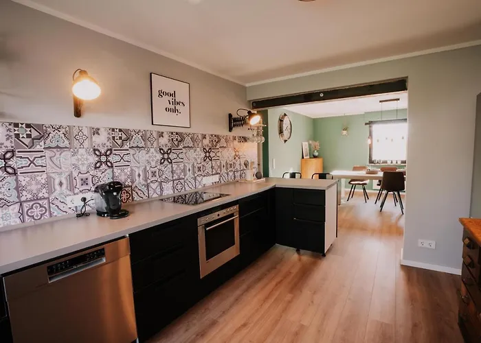 Ruhiges Soonwald Cottage Mit Whirlpool